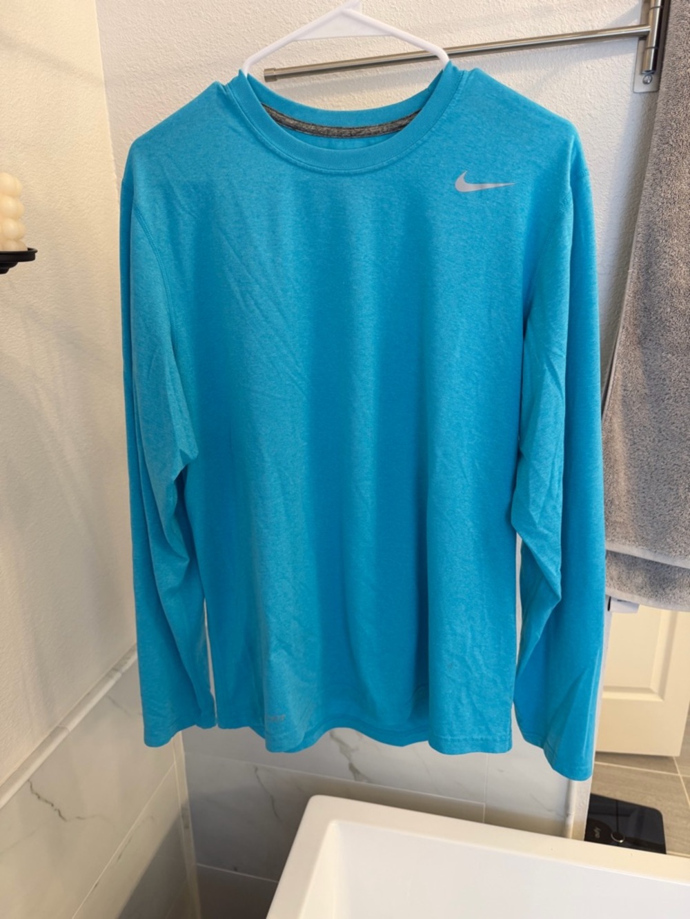 Nike Men’s Long Sleeve Performance Tee - Turquoise